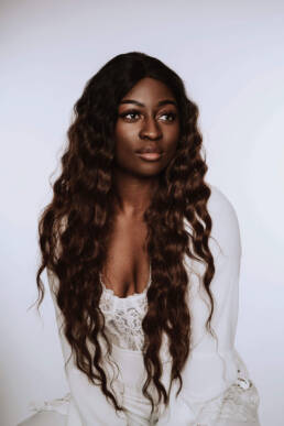 Portrait Studioaufnahme Fanny Fotografie