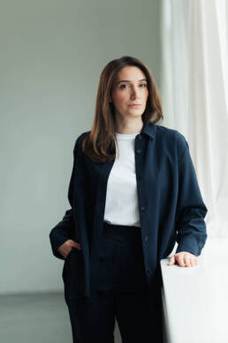 Rechtsanwältin Deniz Lissermann – Portraitaufnahme für Kanzlei Frankfurt